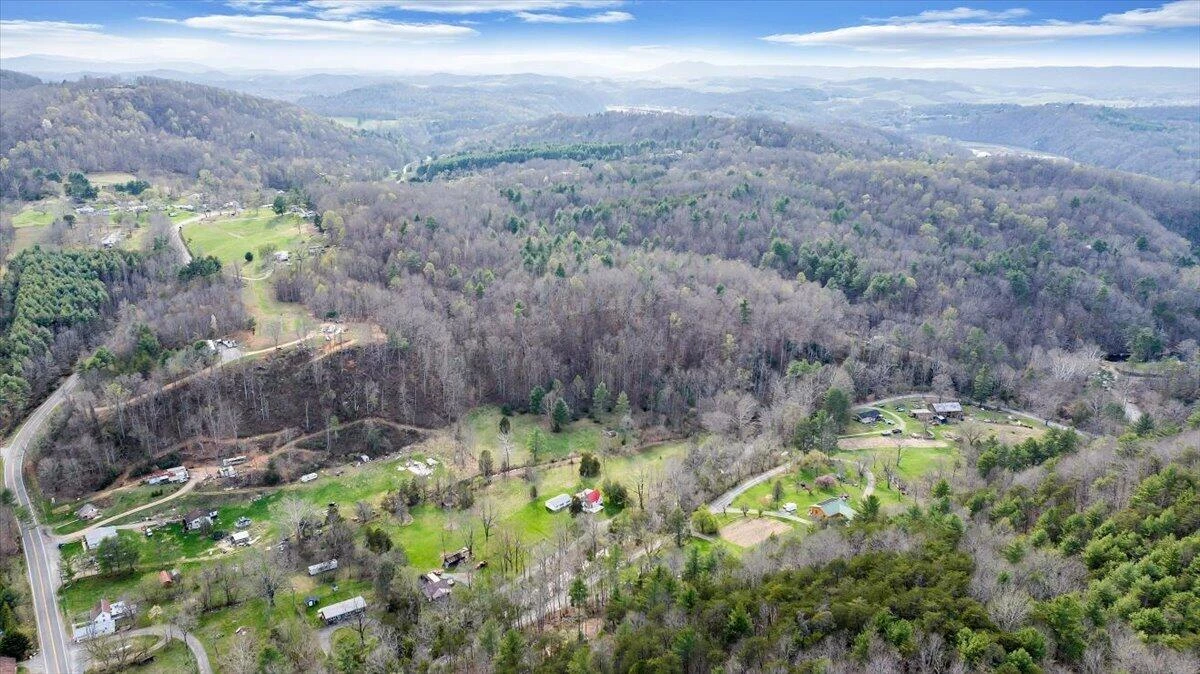 2827 Max Creek RD - Photo 84