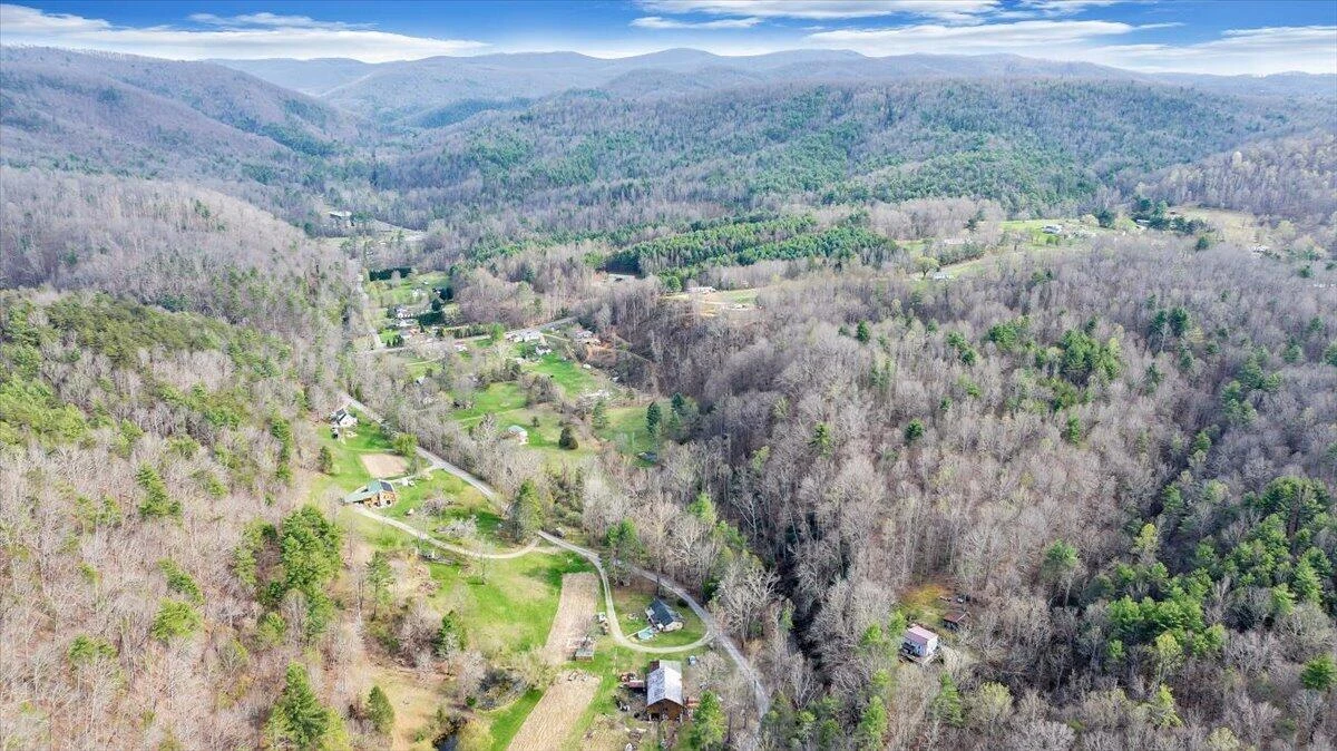 2827 Max Creek RD - Photo 87