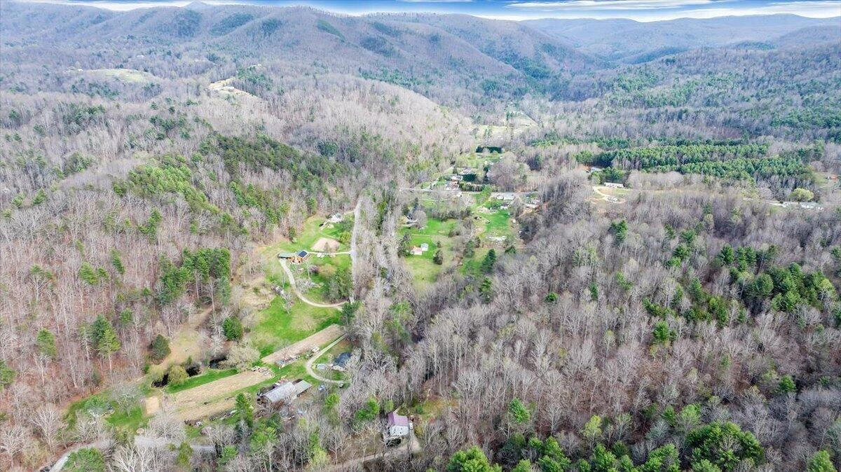 2827 Max Creek RD - Photo 88