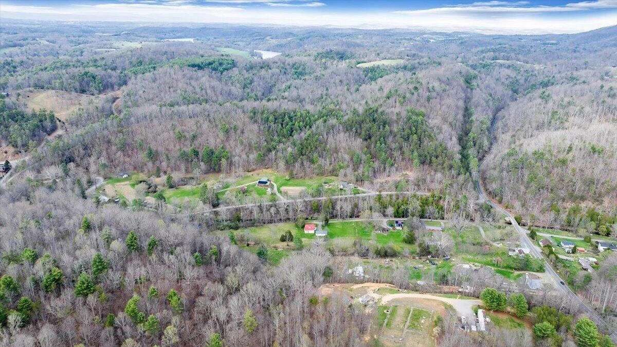 2827 Max Creek RD - Photo 89