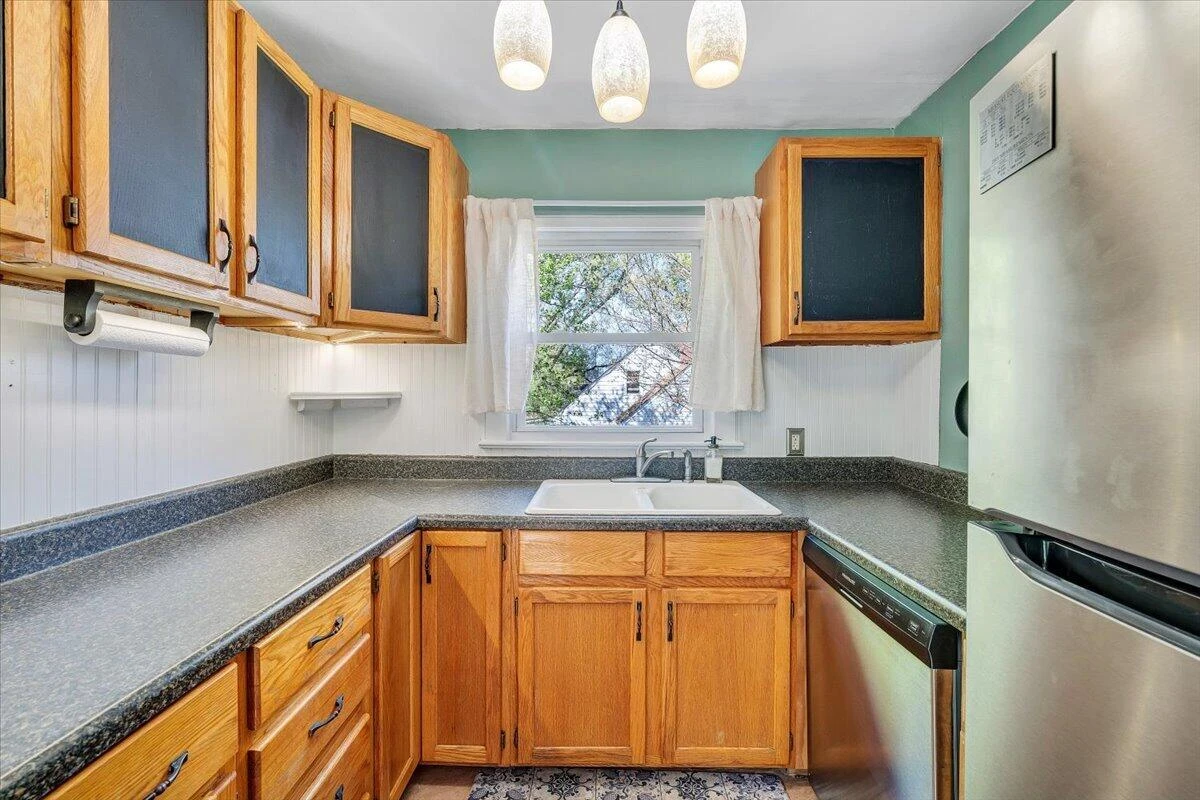 5329 Eden AVE - Photo 11
