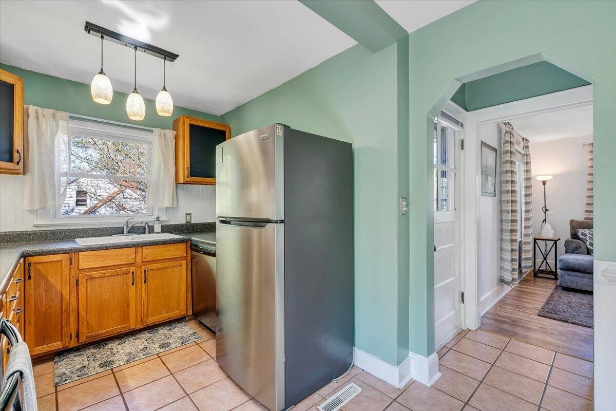 5329 Eden AVE - Photo 12