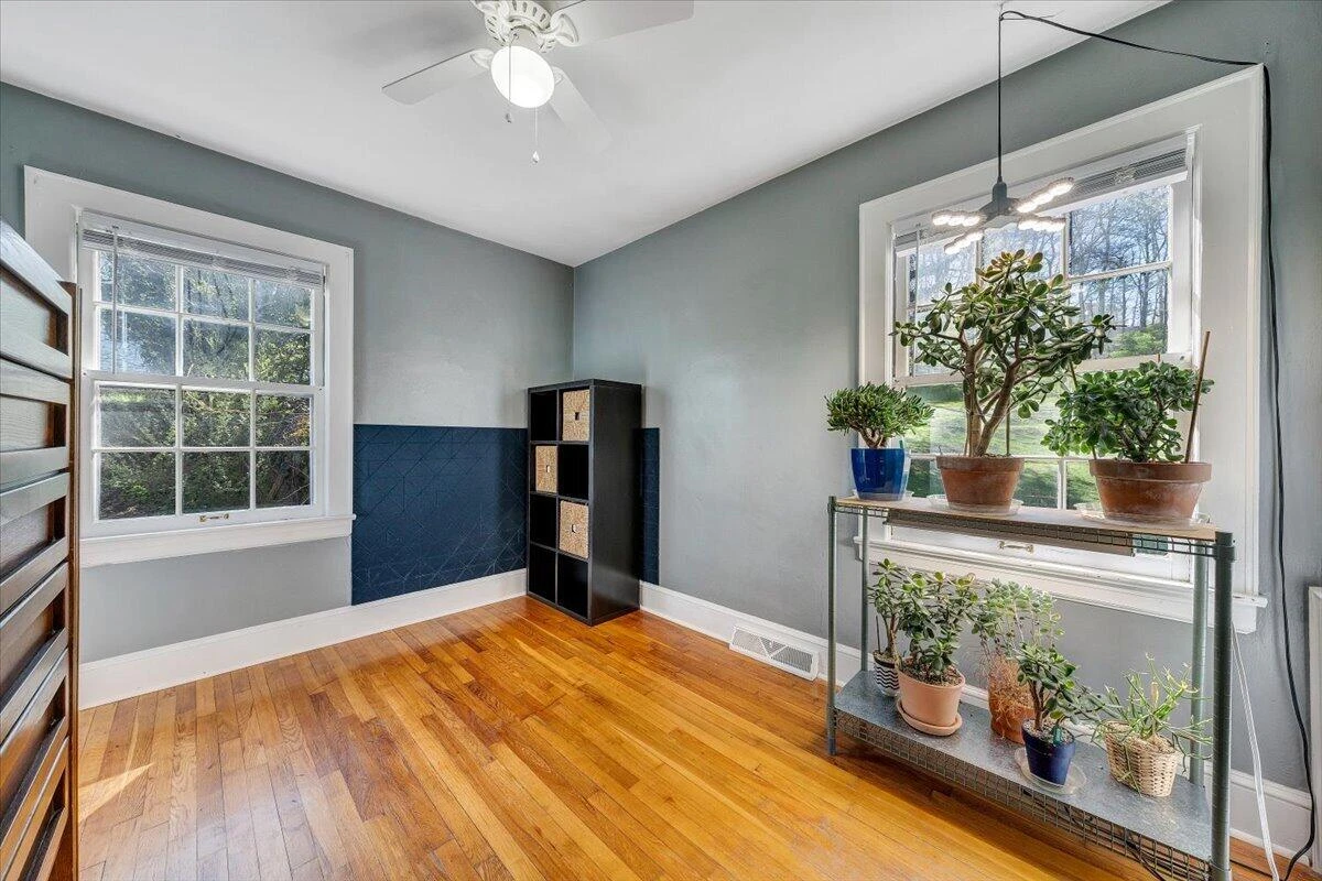 5329 Eden AVE - Photo 15