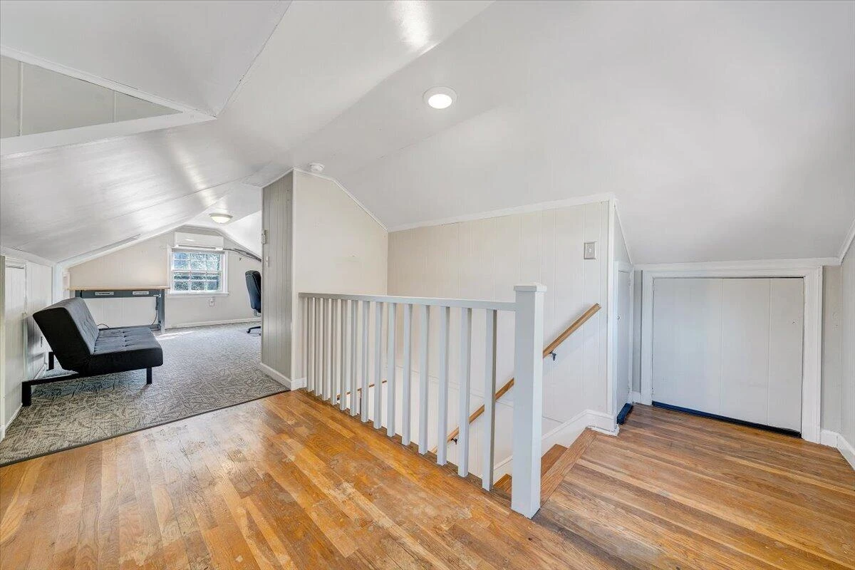 5329 Eden AVE - Photo 18