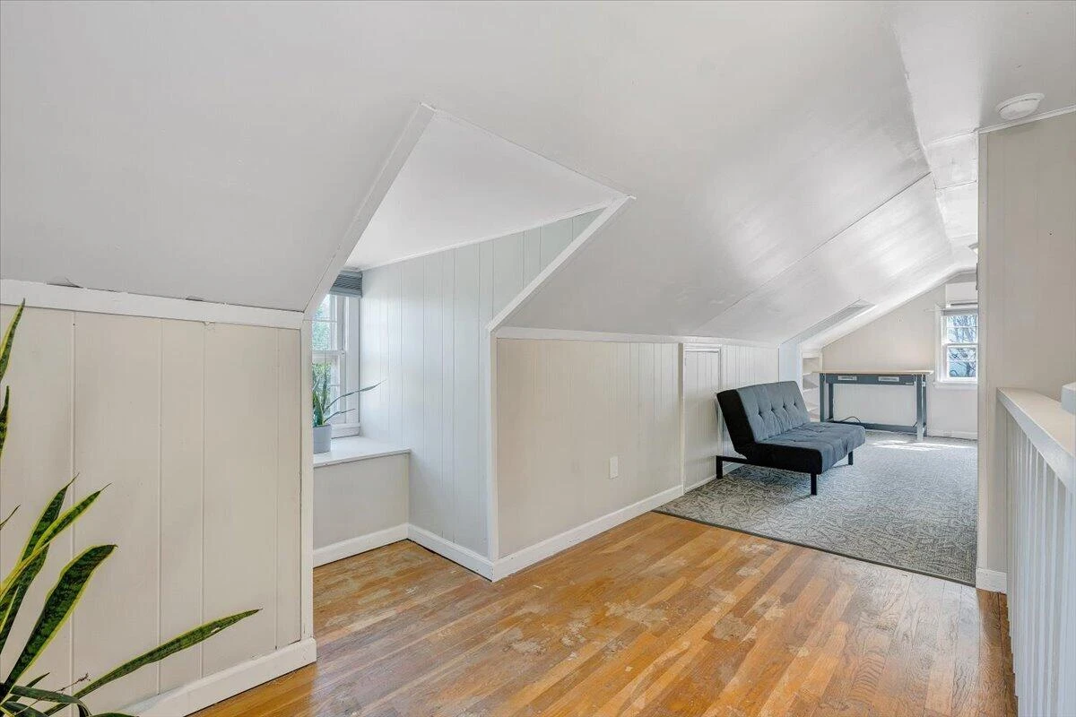 5329 Eden AVE - Photo 19