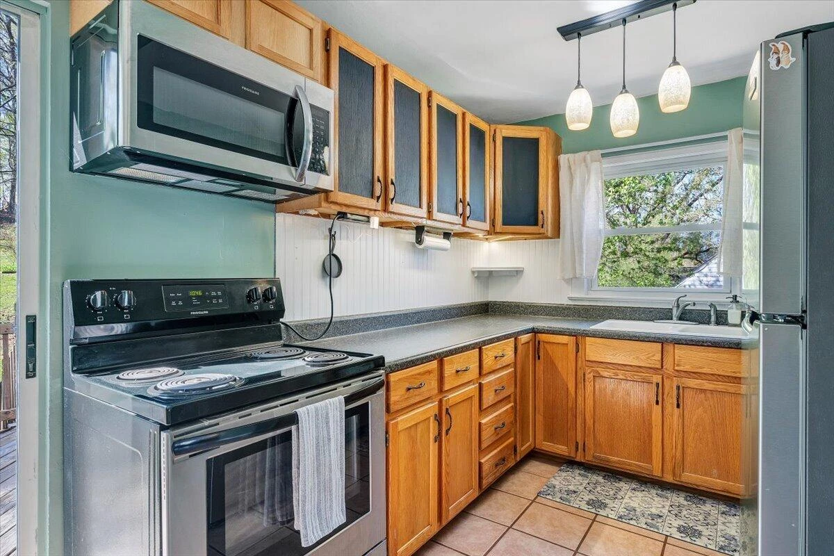 5329 Eden AVE - Photo 9