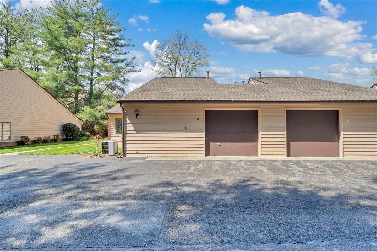301 Windward DR SW - Photo 25