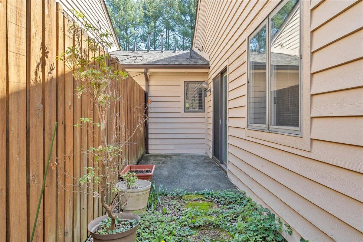 301 Windward DR SW - Photo 27