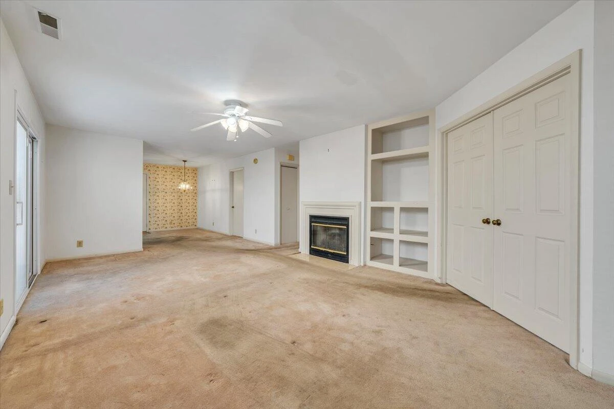 301 Windward DR SW - Photo 5