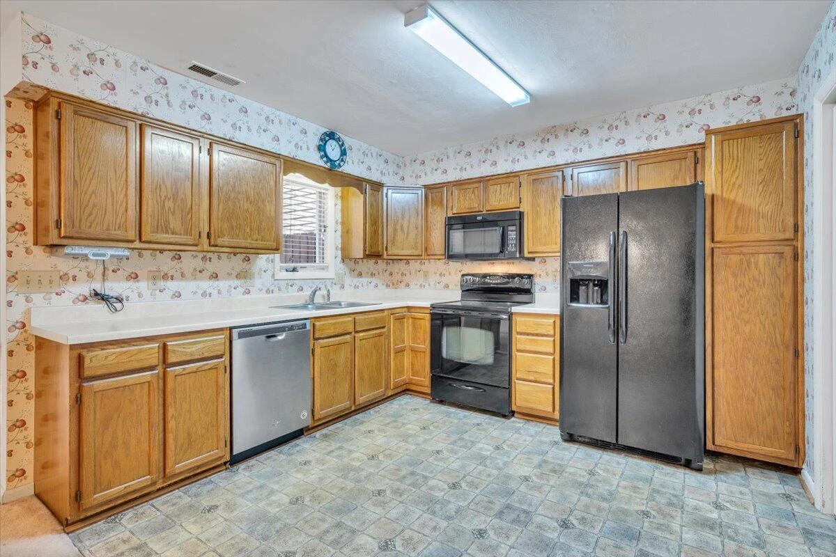 301 Windward DR SW - Photo 7