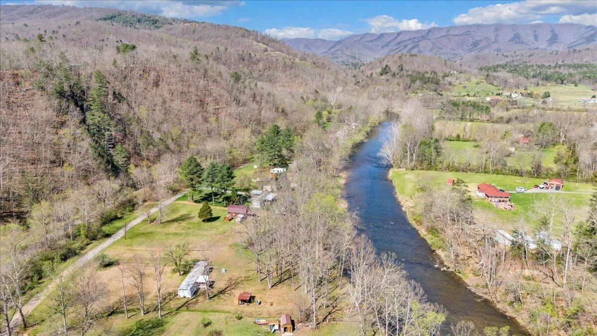 706 Dunbrack CIR - Photo 44