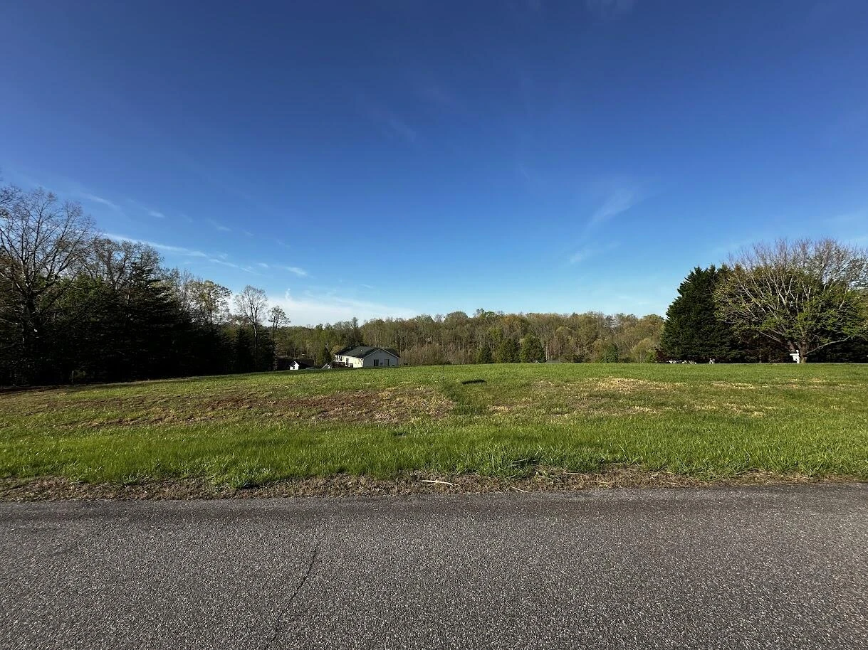 Lot 1 Shore Side DR