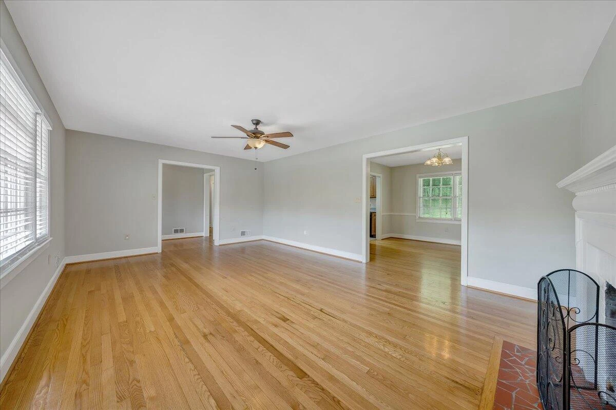 3579 Hartland RD - Photo 16