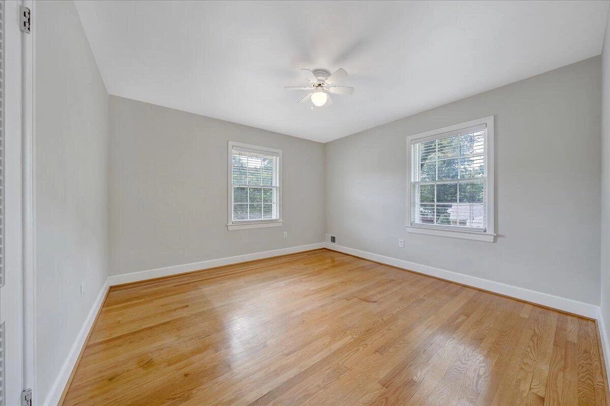 3579 Hartland RD - Photo 7