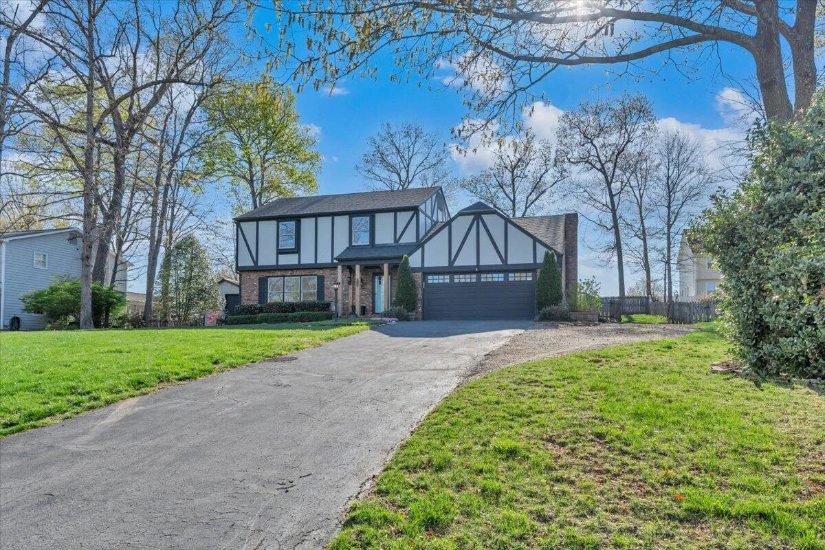 229 Queen Regent CT - Photo 64