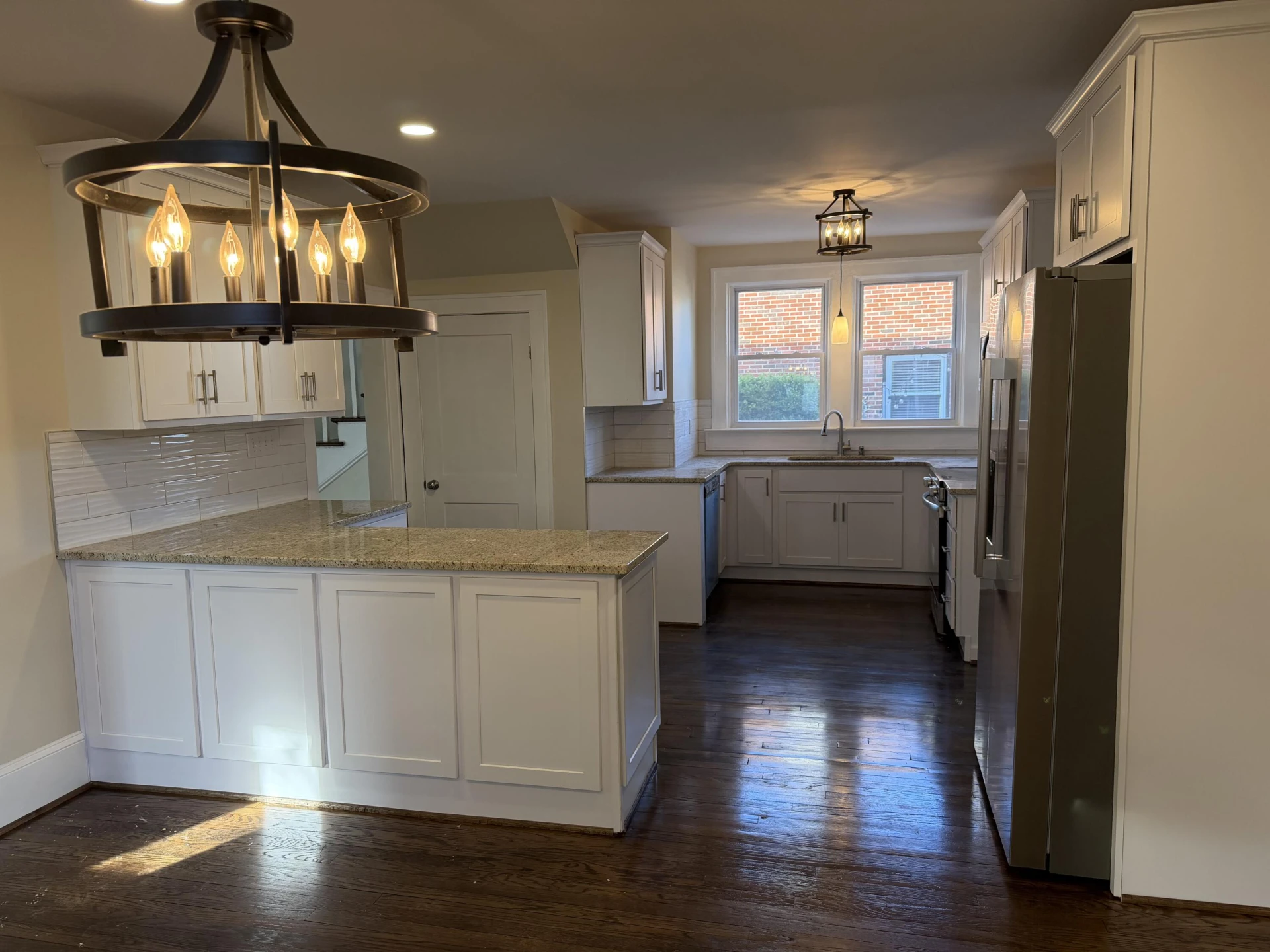 1605 Westover AVE SW - Photo 5