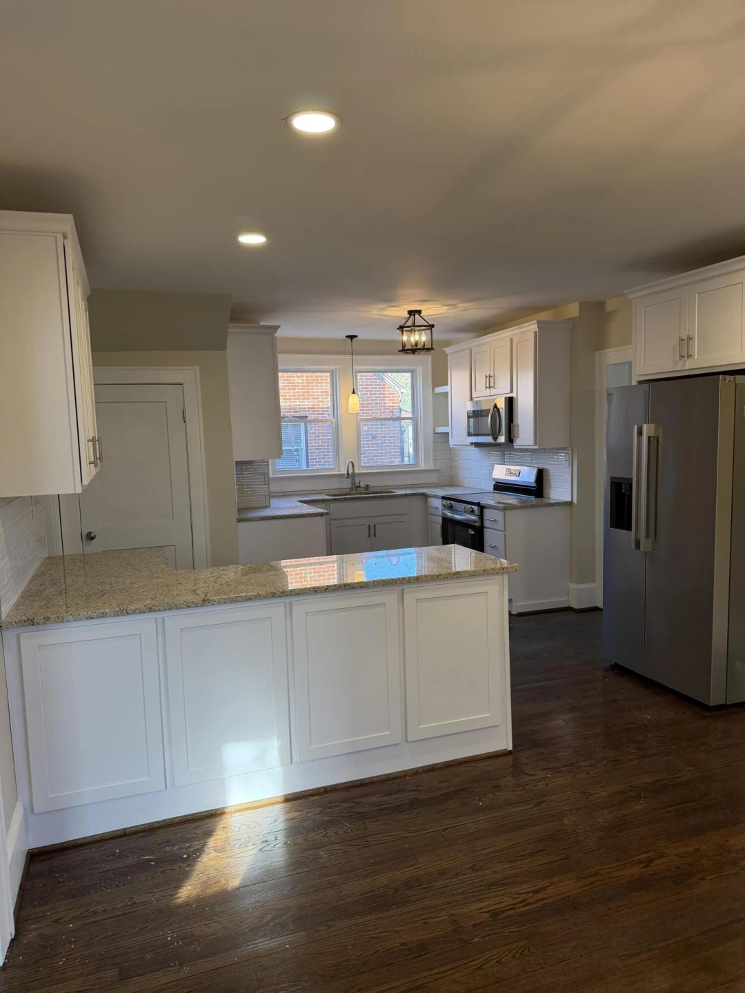 1605 Westover AVE SW - Photo 7