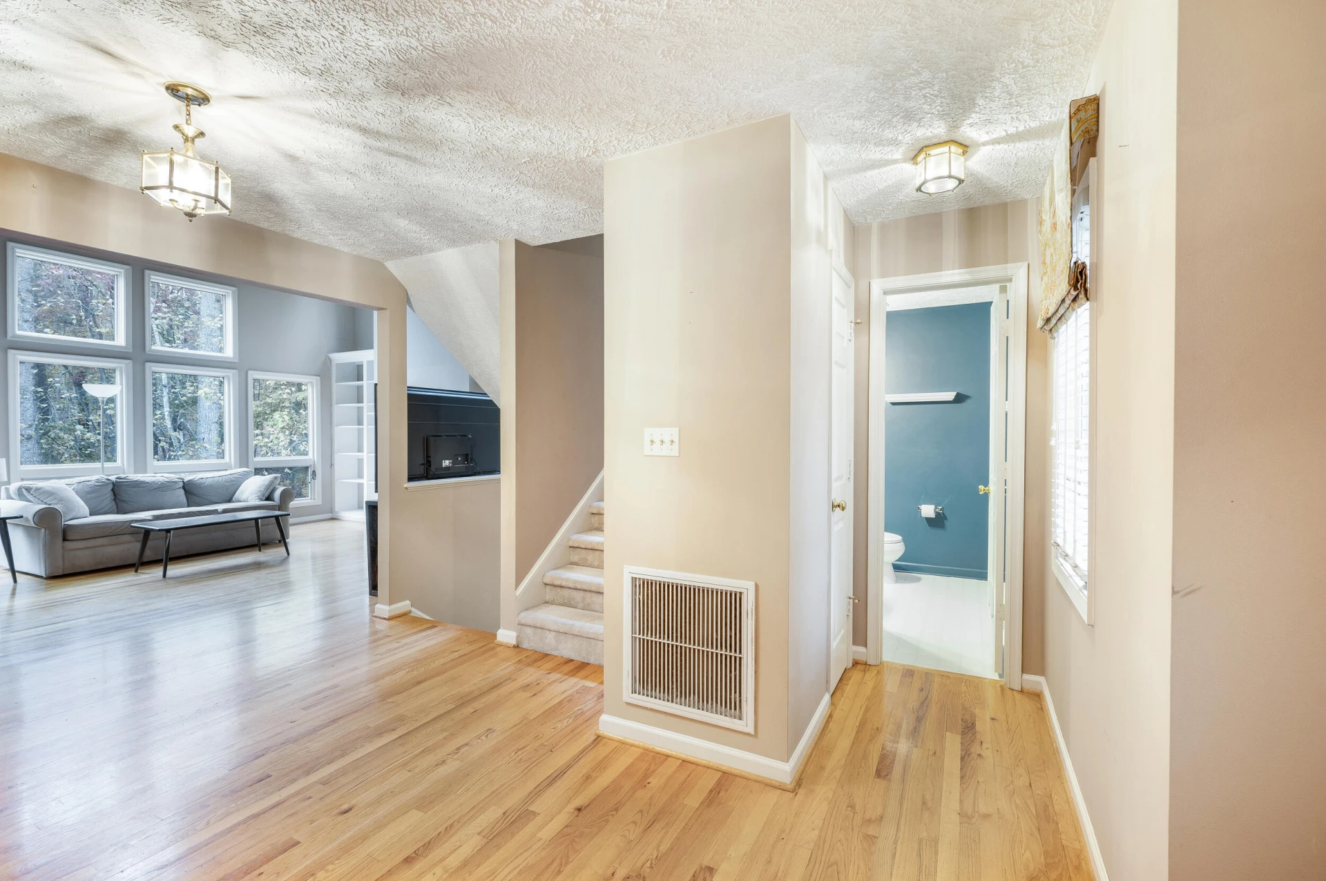 201 Mallard DR - Photo 10