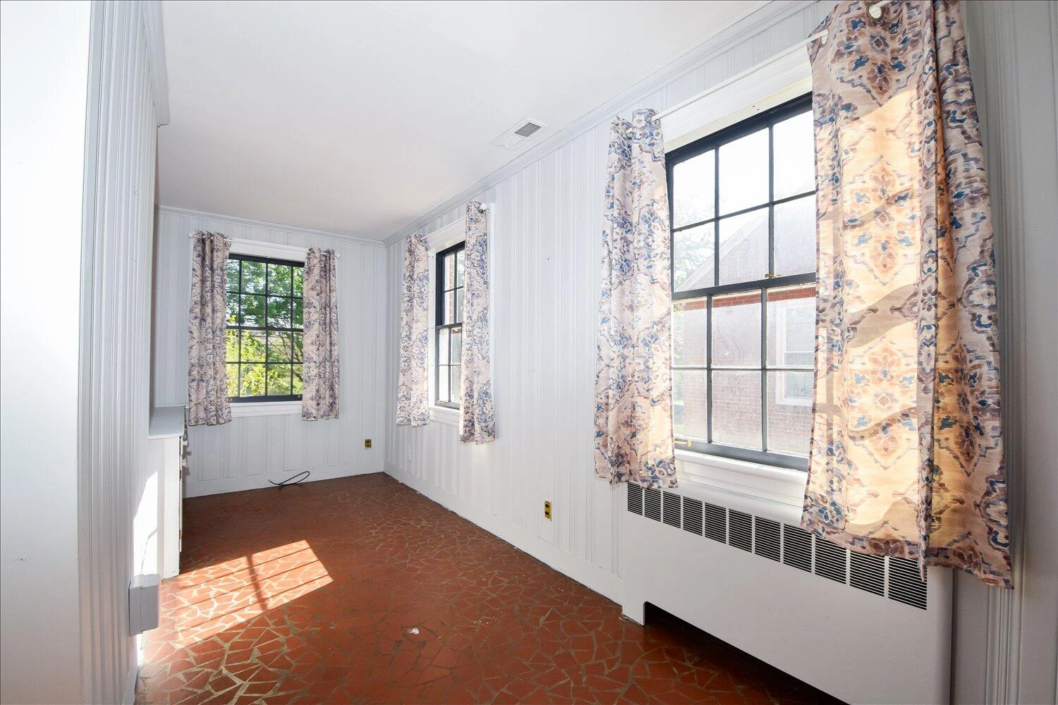 3424 Greenland AVE NW - Photo 11