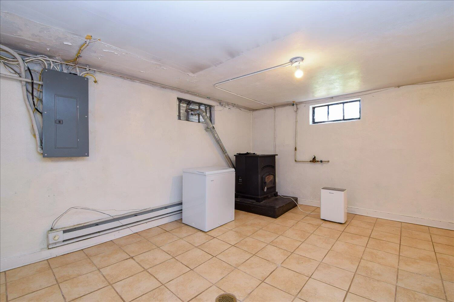 3424 Greenland AVE NW - Photo 24