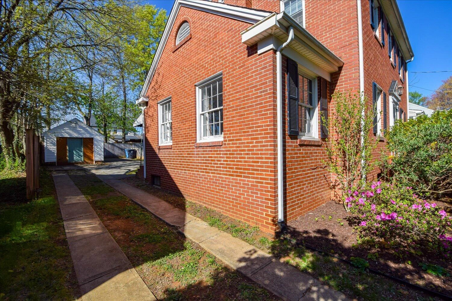 3424 Greenland AVE NW - Photo 30