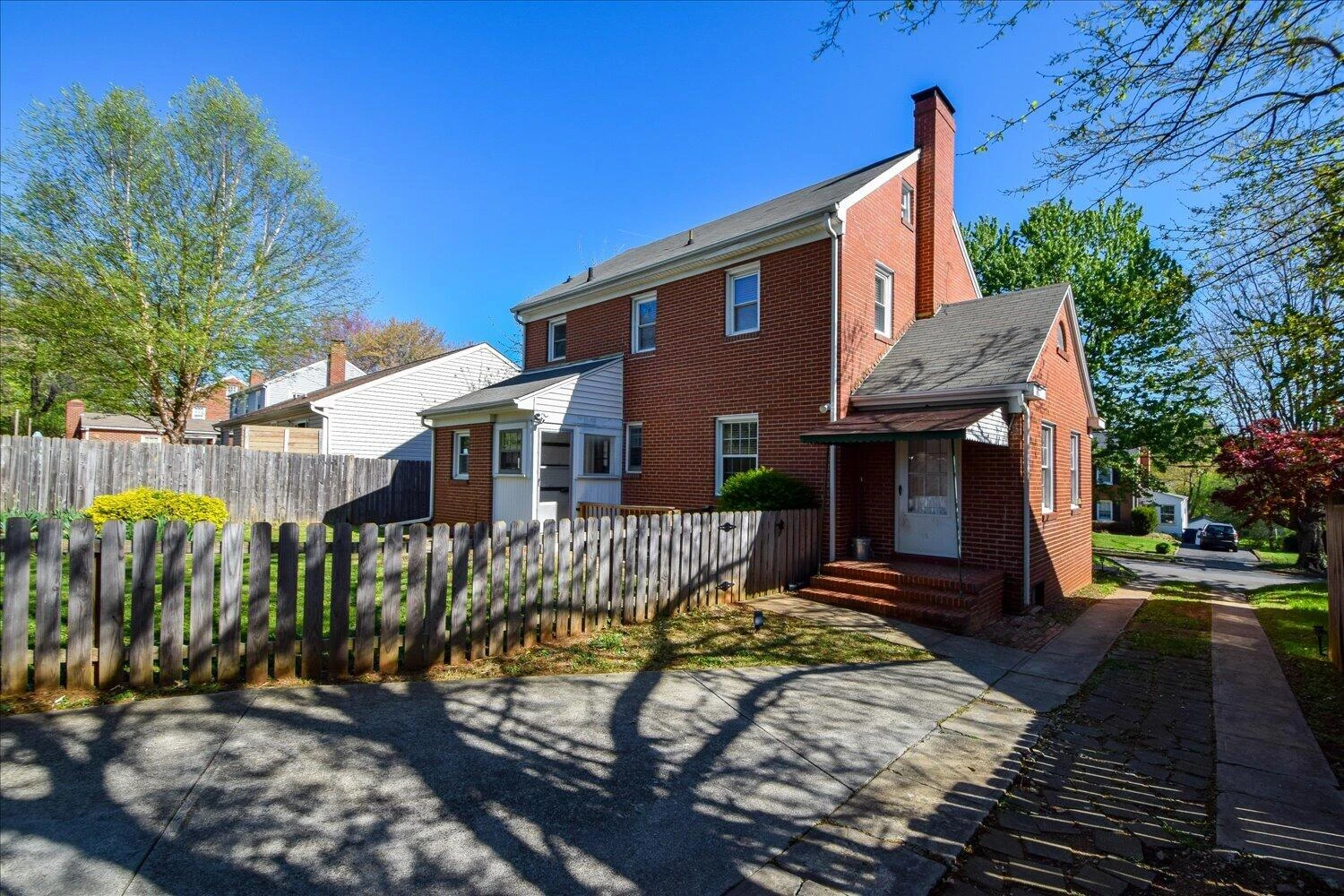 3424 Greenland AVE NW - Photo 32