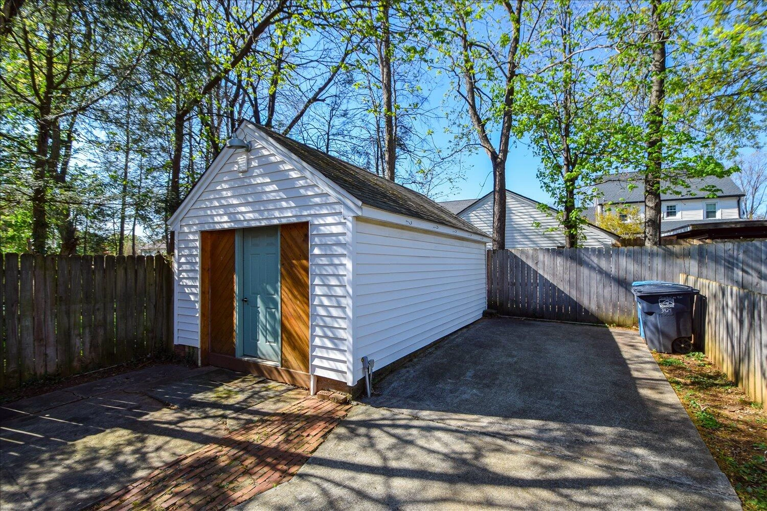 3424 Greenland AVE NW - Photo 36