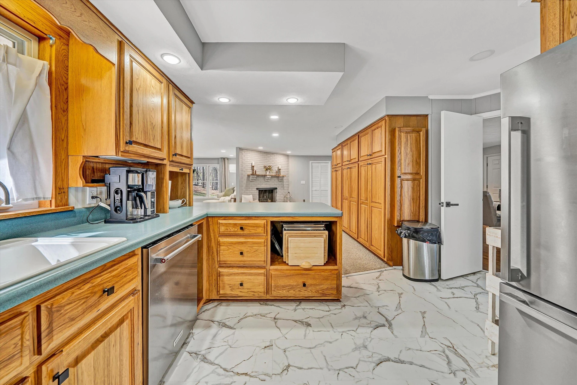 2283 FRANKLIN ST - Photo 18