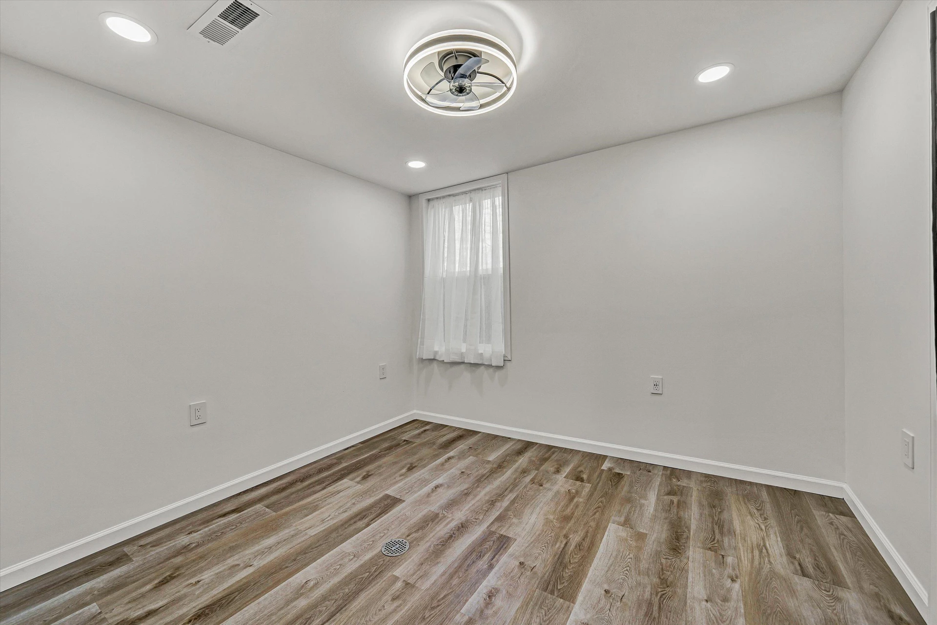 2283 FRANKLIN ST - Photo 43