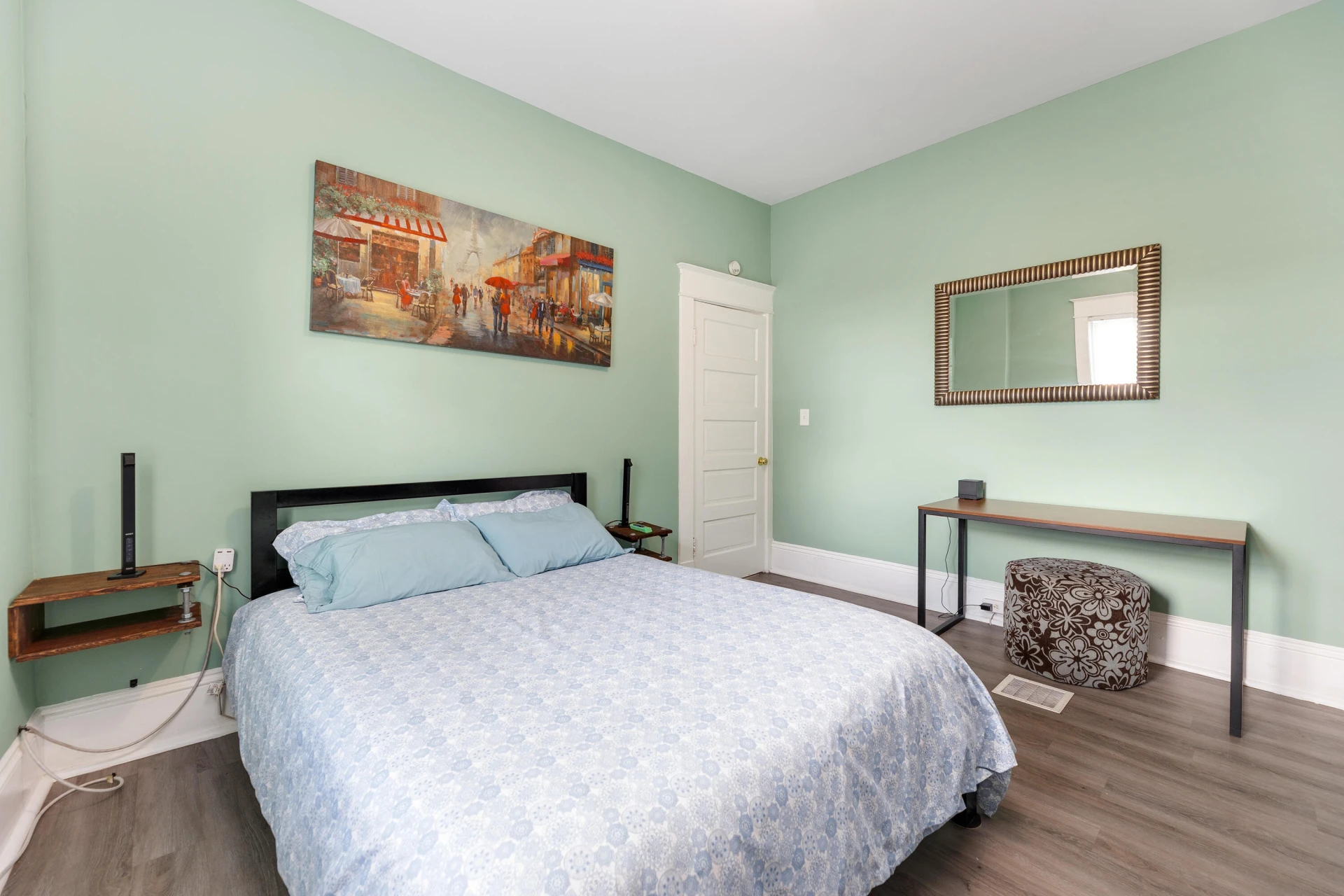 1138 Montrose AVE SE - Photo 14
