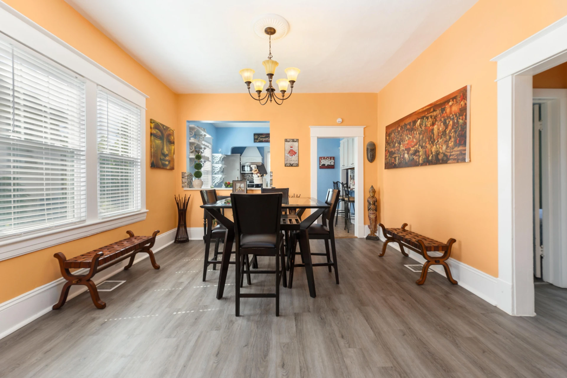 1138 Montrose AVE SE - Photo 7