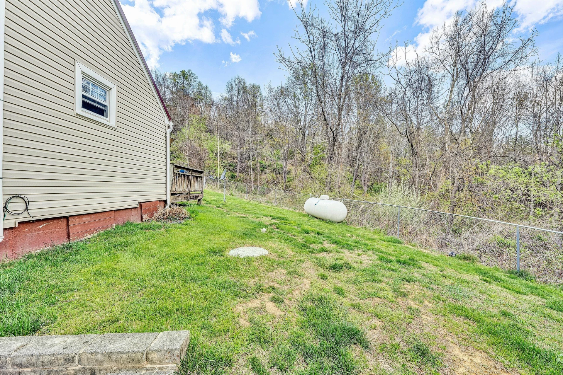 8173 Bent Mountain RD - Photo 22