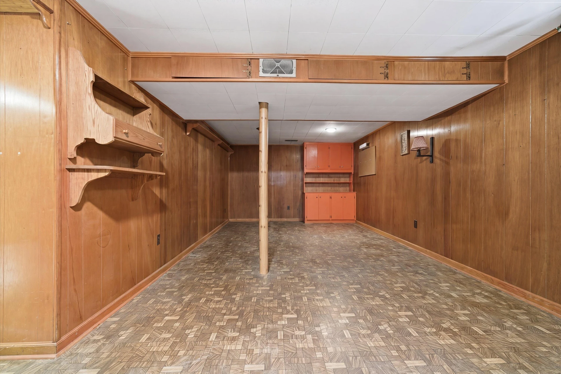 5011 Victoria ST NW - Photo 15
