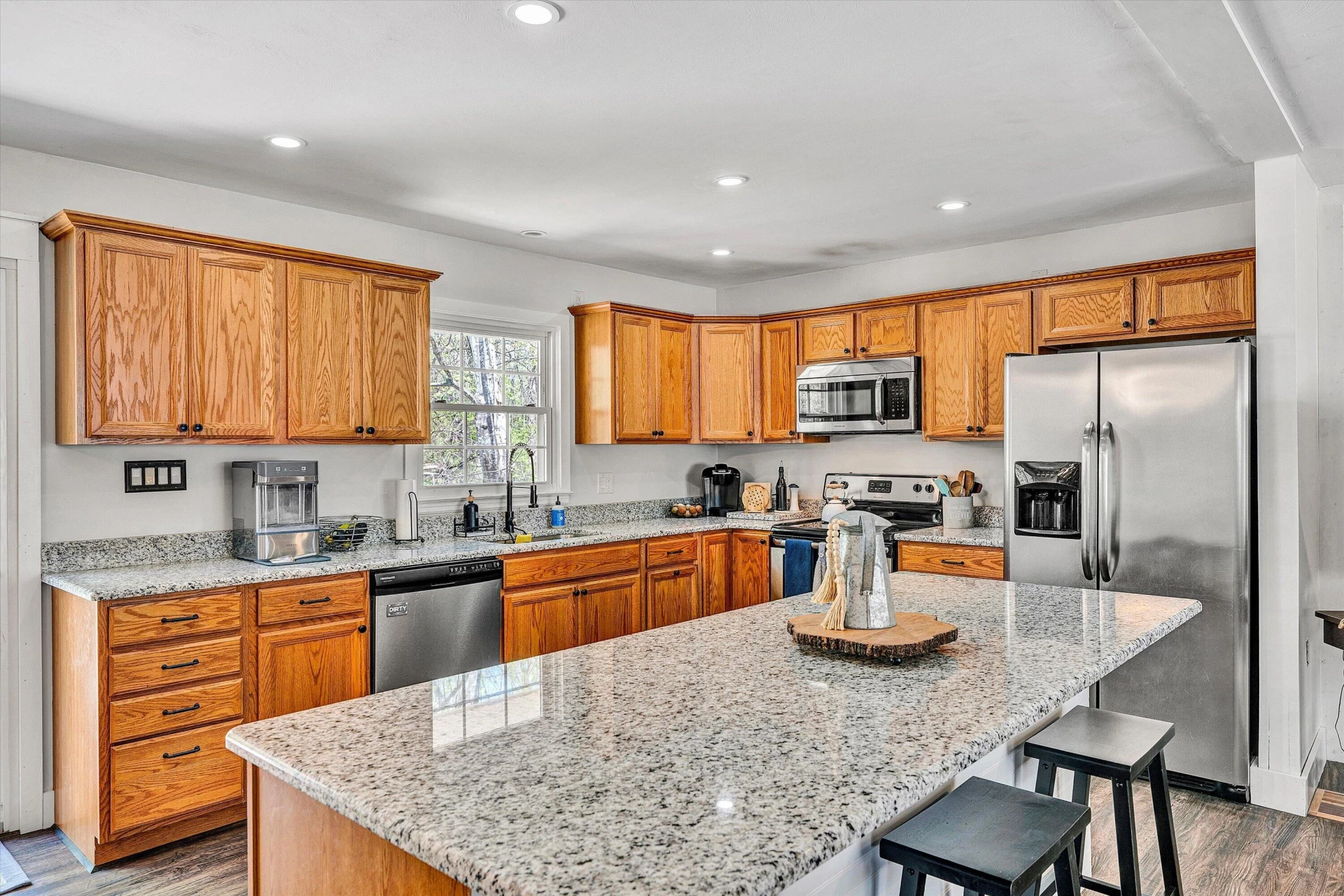 6244 Corntassel LN - Photo 17