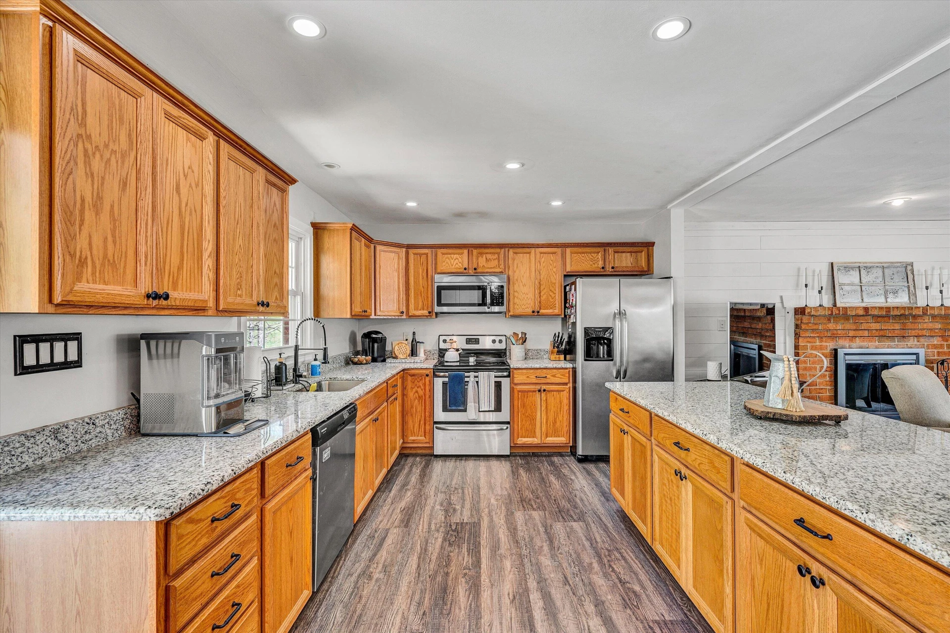 6244 Corntassel LN - Photo 4