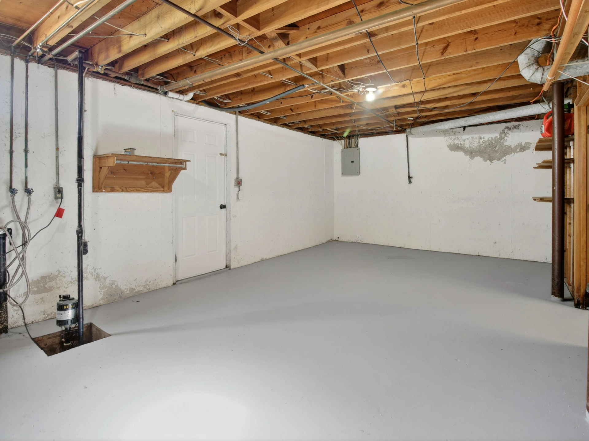 2001 Purcell AVE NE - Photo 20