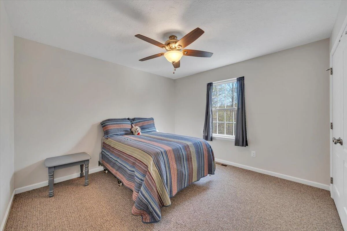 101 Charmwood CIR - Photo 16