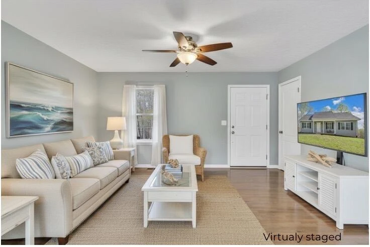 101 Charmwood CIR - Photo 3