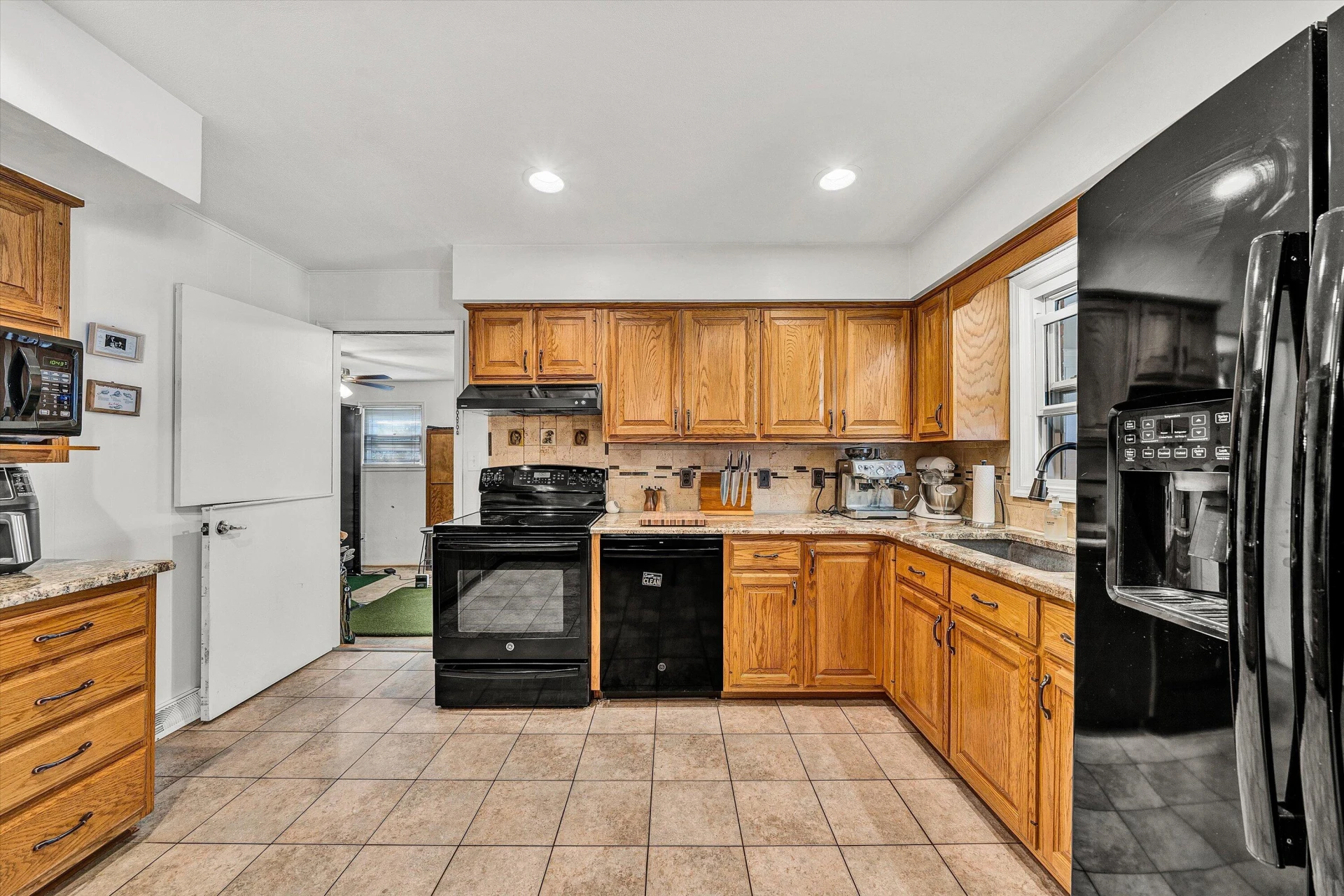 429 Highfield RD - Photo 13