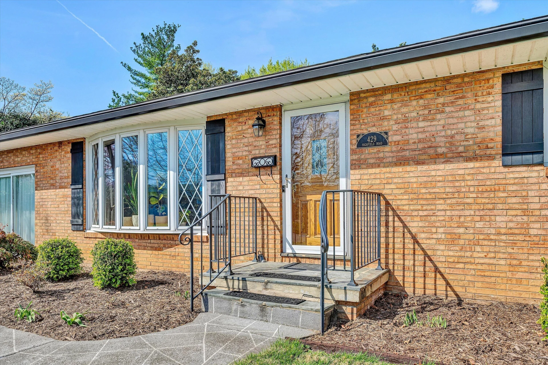 429 Highfield RD - Photo 6