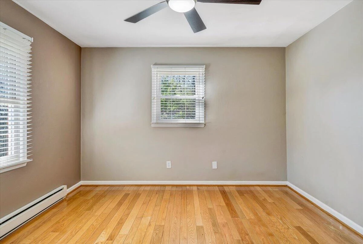 930 Farmington RD - Photo 24