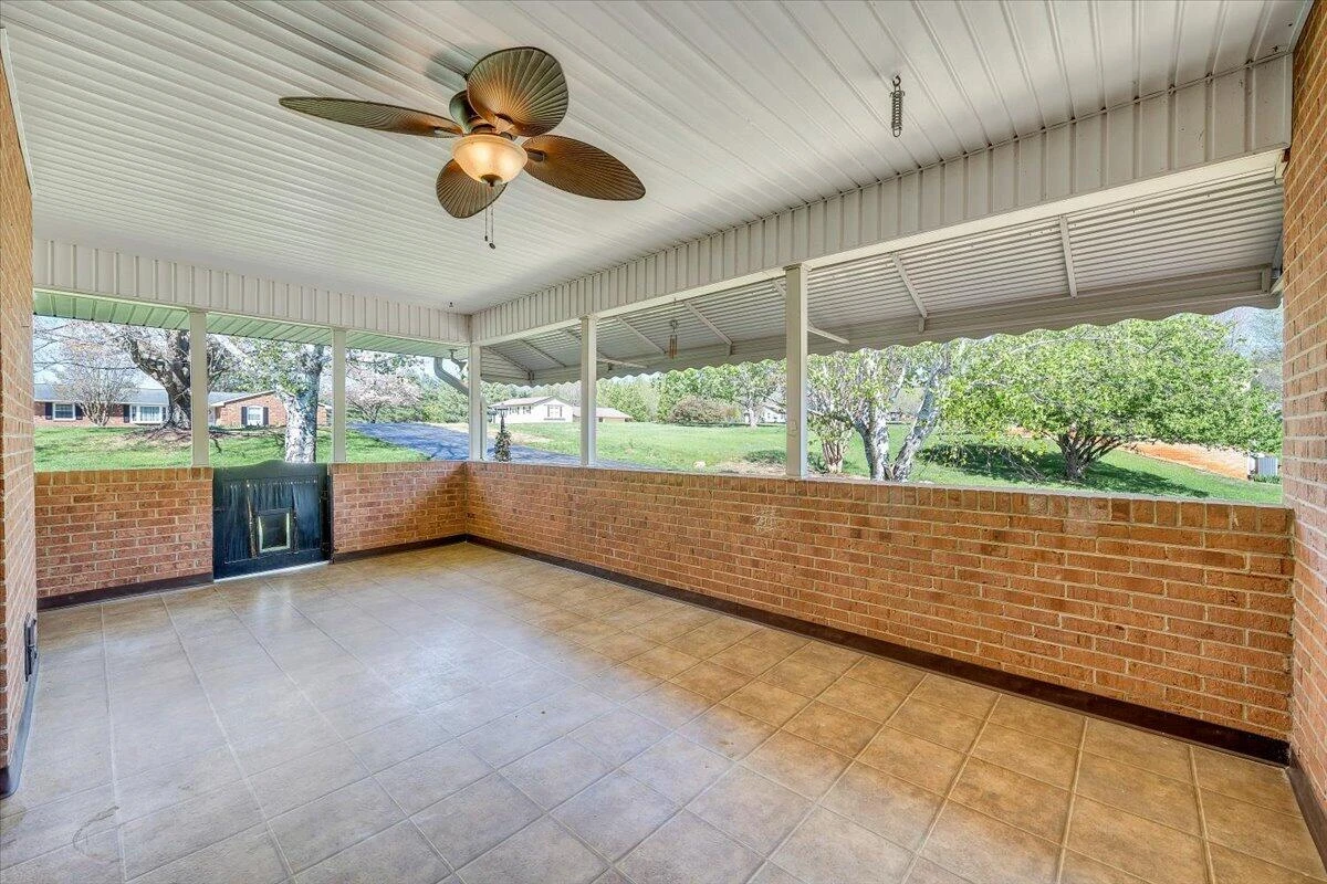 930 Farmington RD - Photo 53