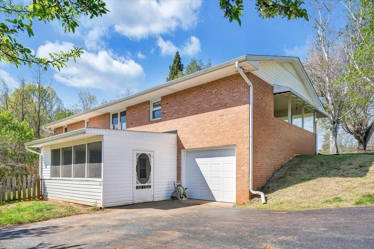 930 Farmington RD - Photo 56