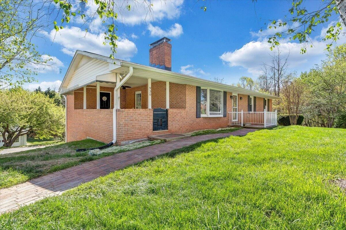 930 Farmington RD - Photo 67