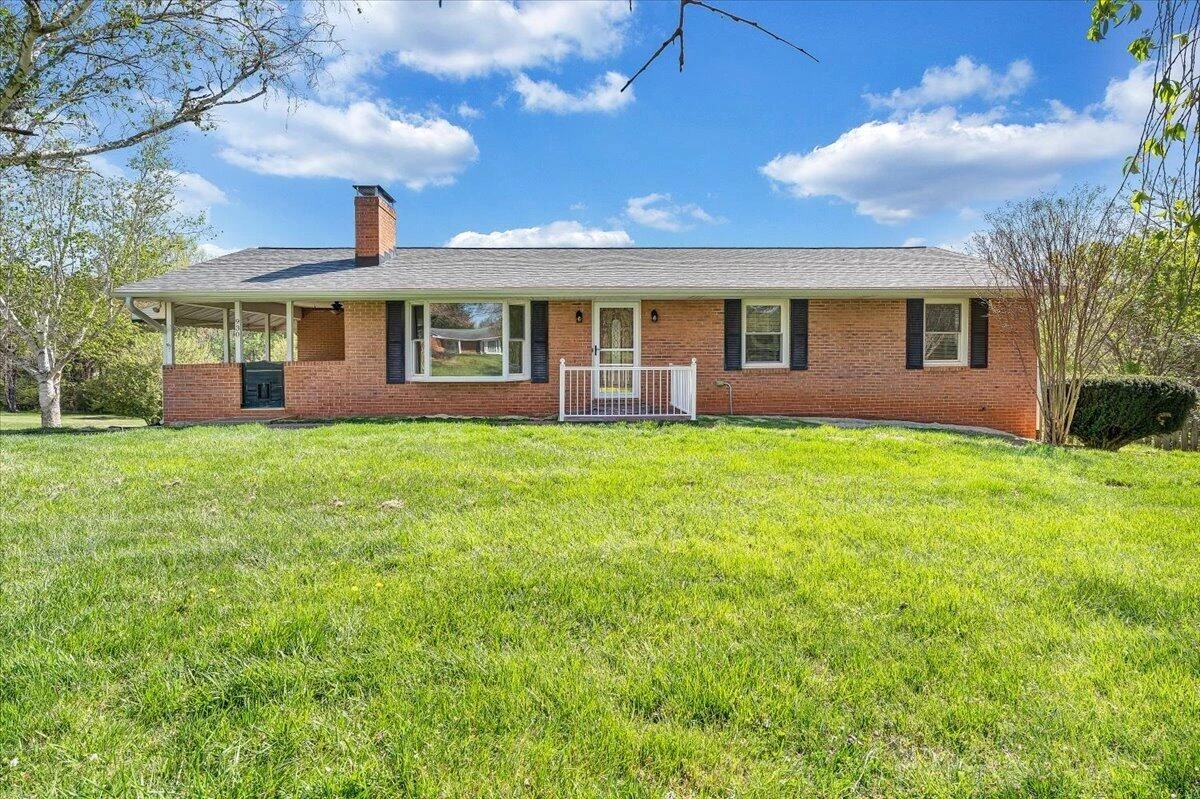 930 Farmington RD - Photo 68