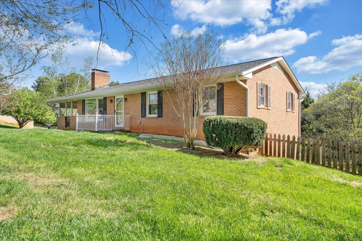 930 Farmington RD - Photo 70