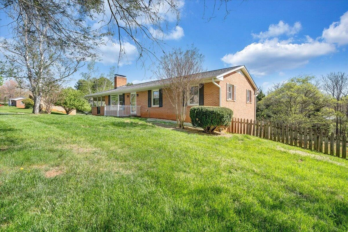 930 Farmington RD - Photo 72