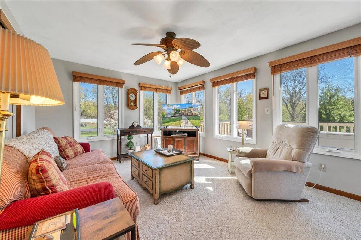 812 Knollwood DR - Photo 20
