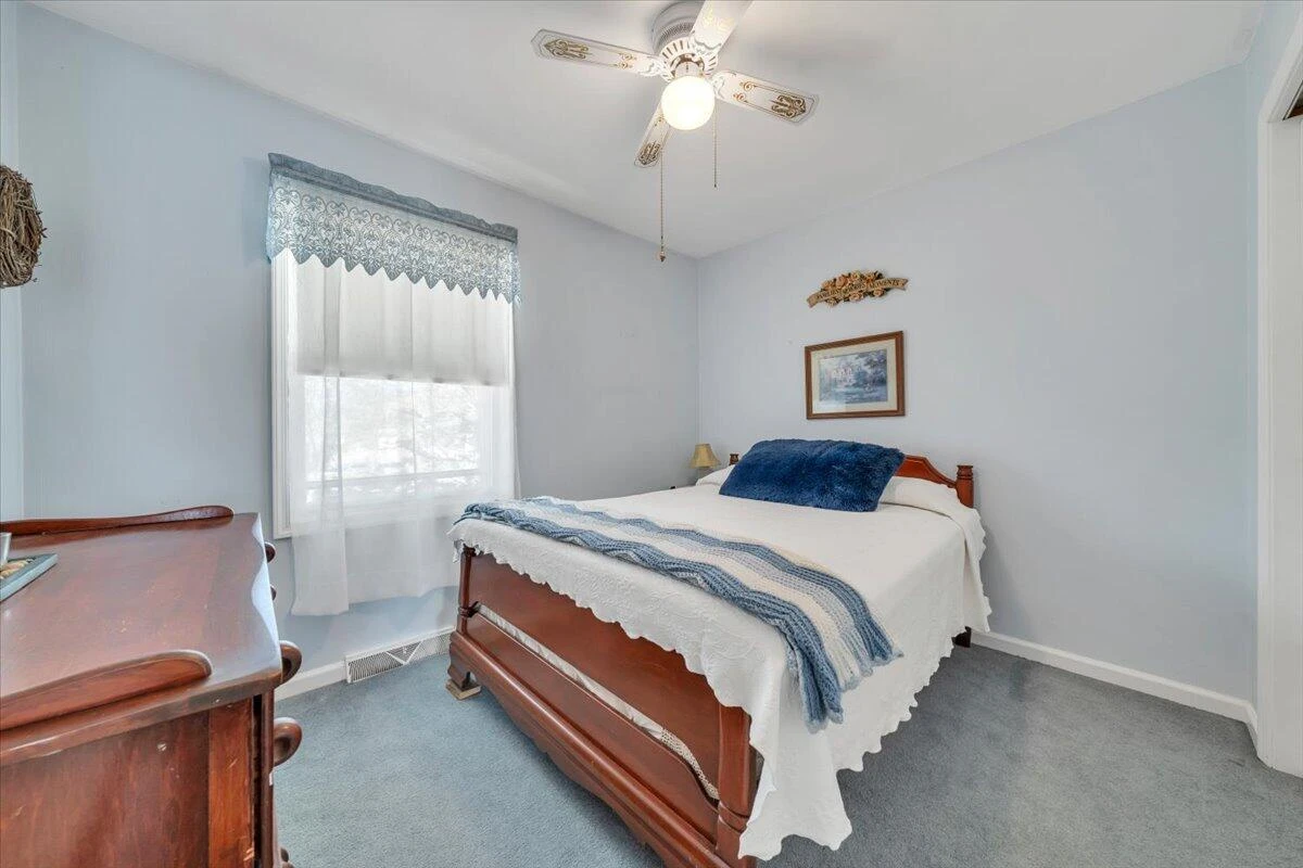 812 Knollwood DR - Photo 28