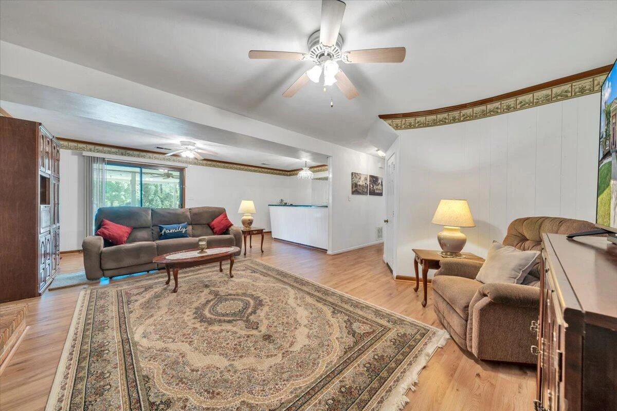812 Knollwood DR - Photo 31